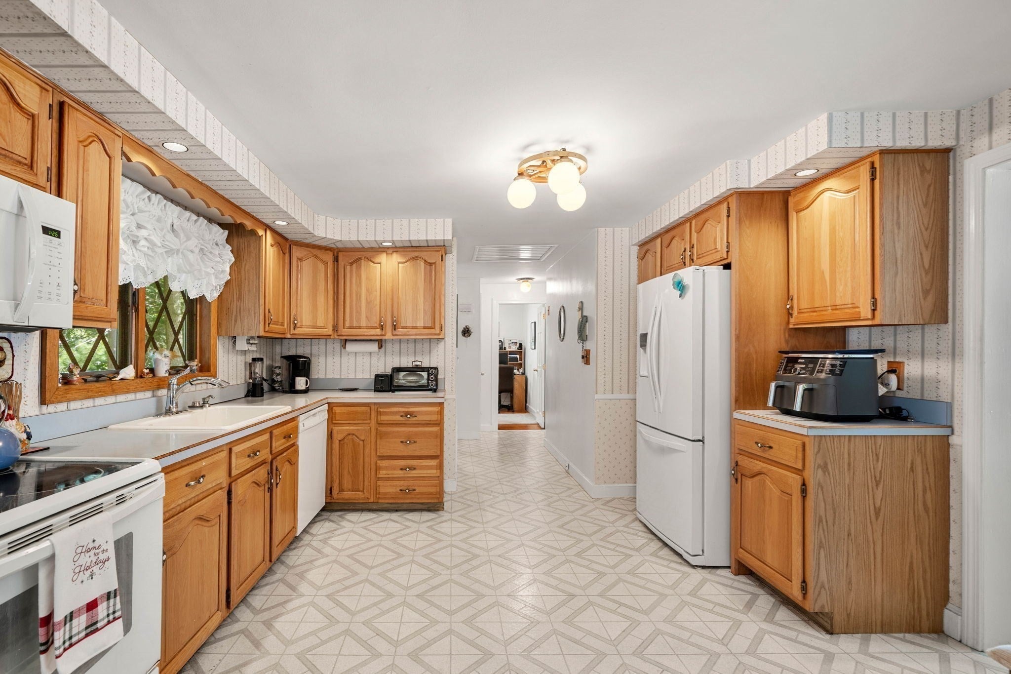 28 Dambrosio Rd, Lynn, MA, 28 Dambrosio Rd, Lynn, MA Photo #9