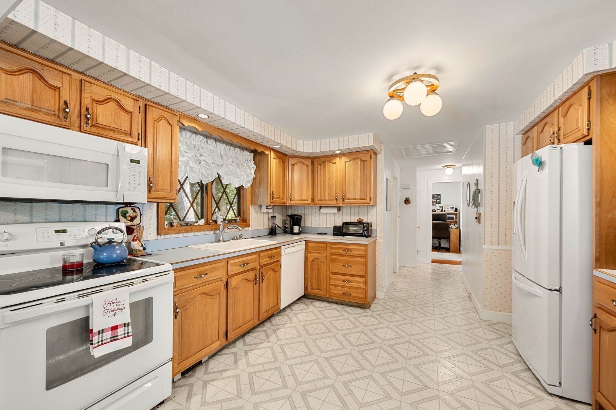 28 Dambrosio Rd, Lynn, MA, 28 Dambrosio Rd, Lynn, MA Photo #10