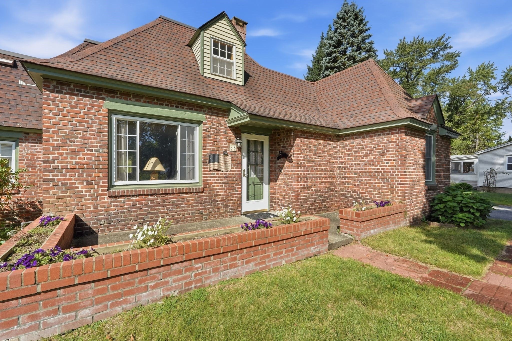 88 Homestead Avenue, Greenfield, MA, 88 Homestead Avenue, Greenfield, MA Photo #3