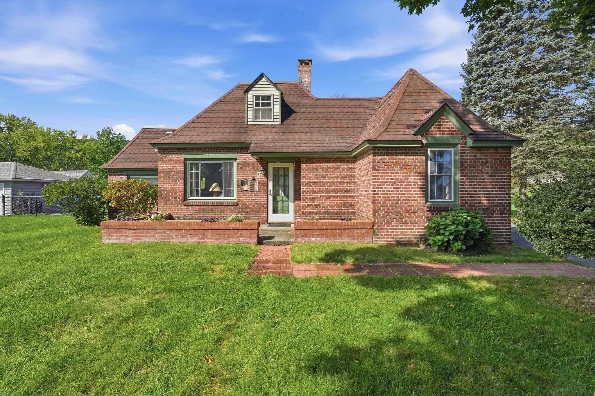 88 Homestead Avenue, Greenfield, MA, 88 Homestead Avenue, Greenfield, MA Photo #2
