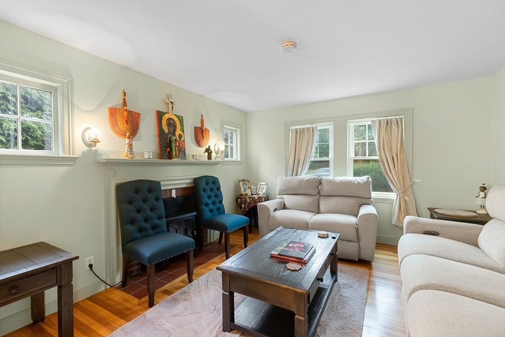 991 Main St, Wakefield, MA Photo #17