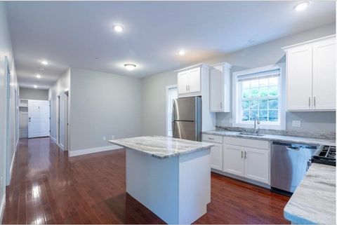 Photo of 33 Covington St #1, Boston, MA 02127 (MLS # 73483151)