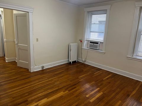 364 Riverway 15 Boston MA 02115