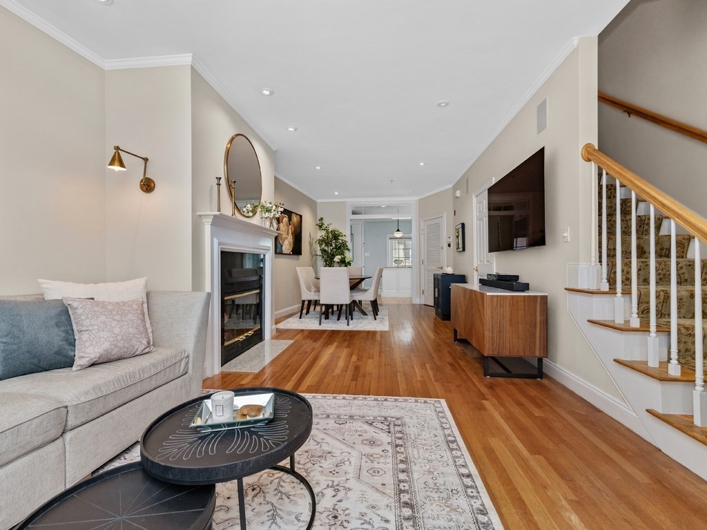 92 Warren Street W-1
