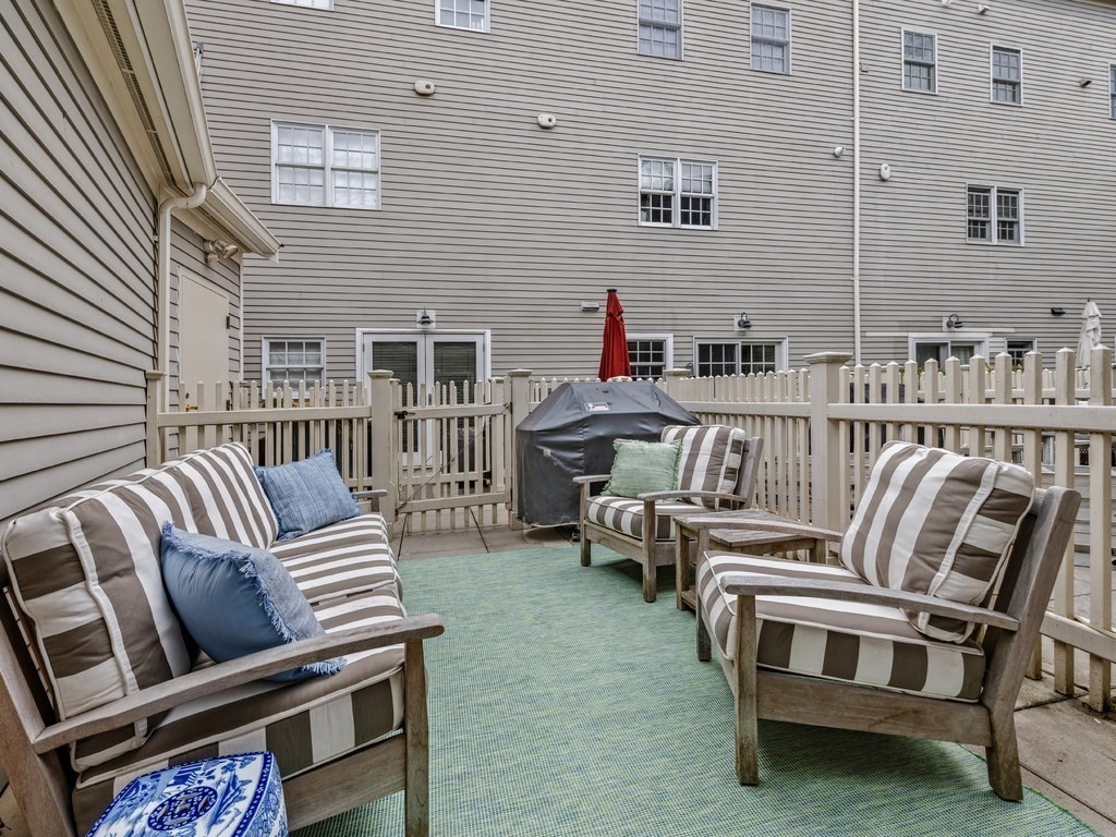 92 Warren Street W-1