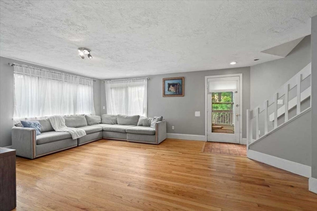 73 Spyglass Hill Dr #73, Ashland, MA Photo #6