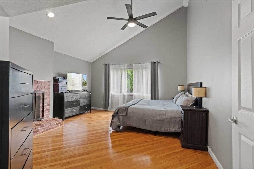 73 Spyglass Hill Dr #73, Ashland, MA Photo #18