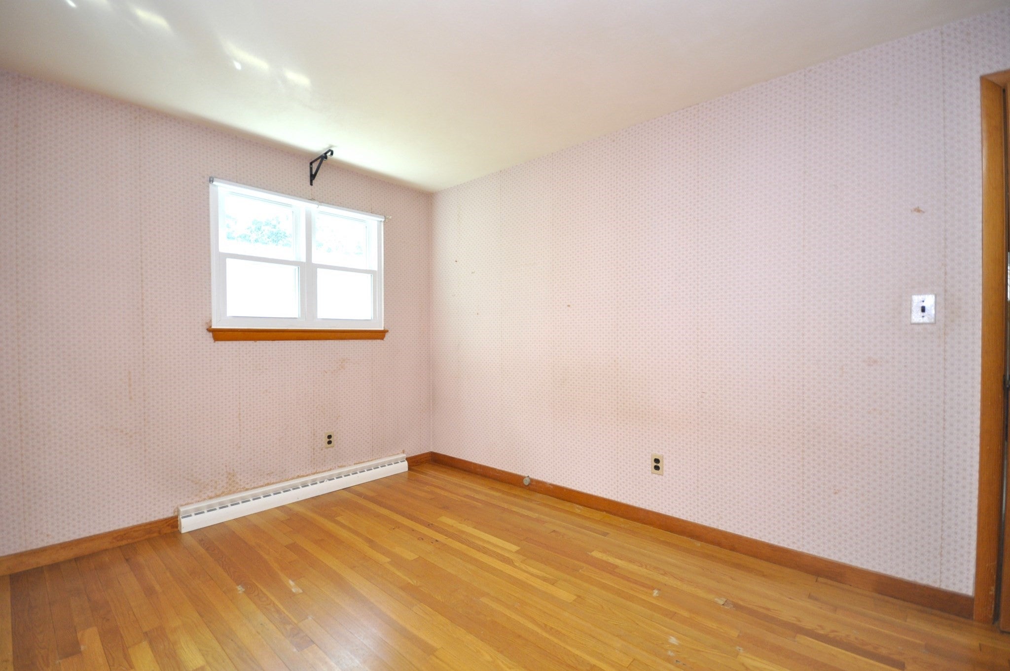 122 Sunset Dr, Brockton, MA Photo #18