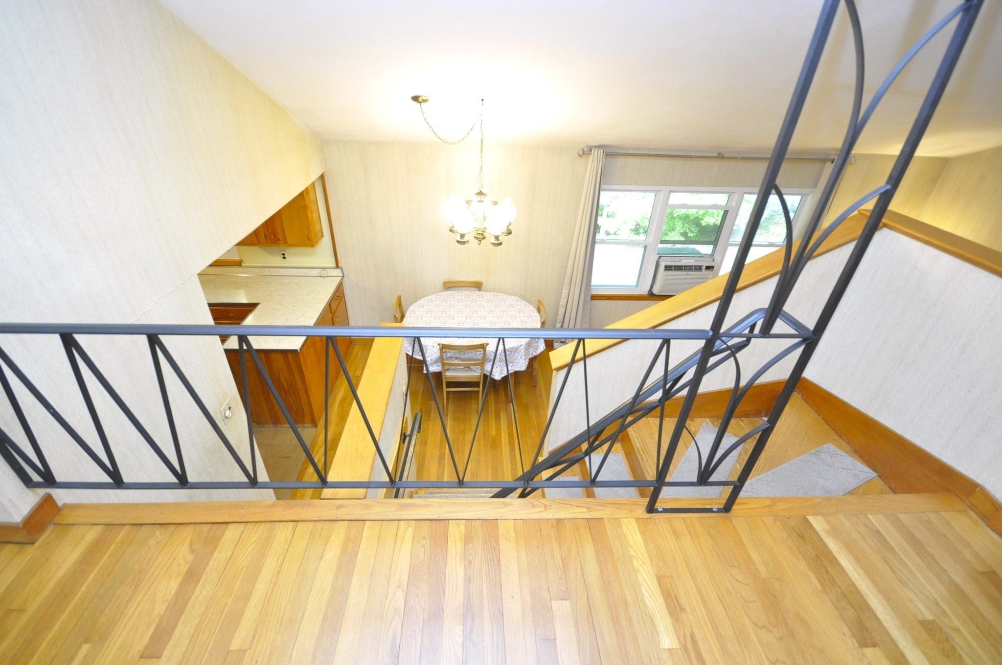 122 Sunset Dr, Brockton, MA Photo #19
