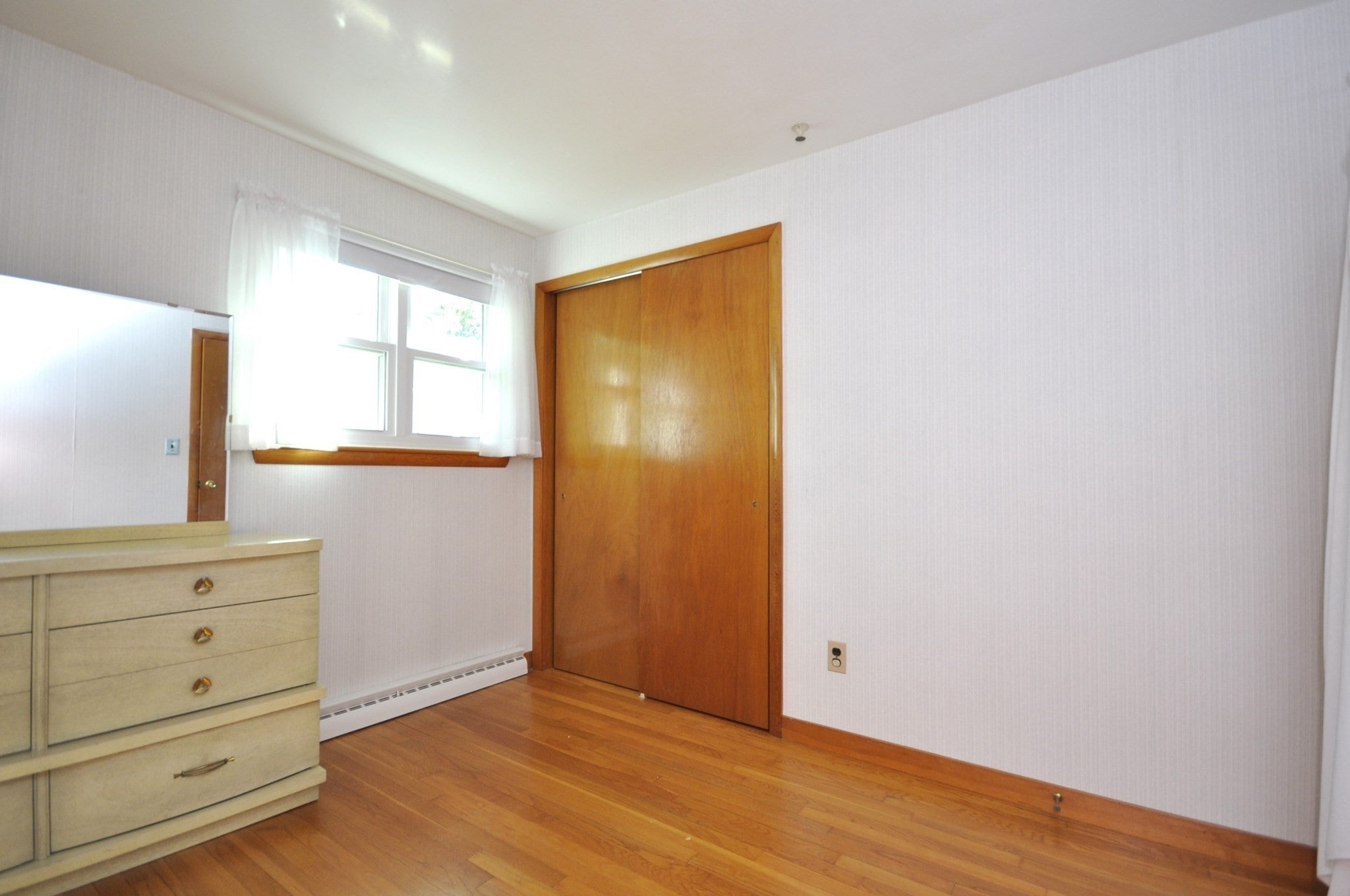 122 Sunset Dr, Brockton, MA Photo #17