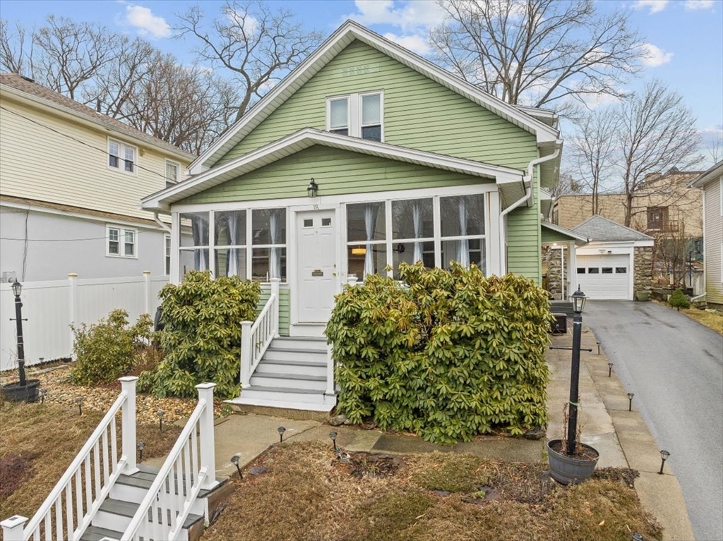 18 Holland Road