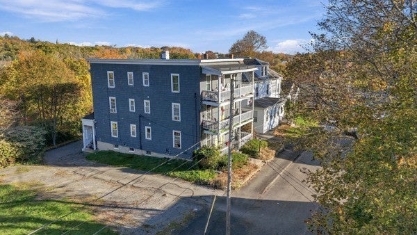 49 Abbott Street