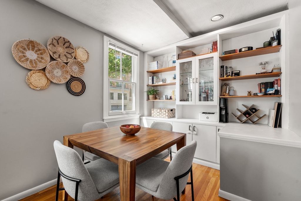 306 Columbus Avenue 2