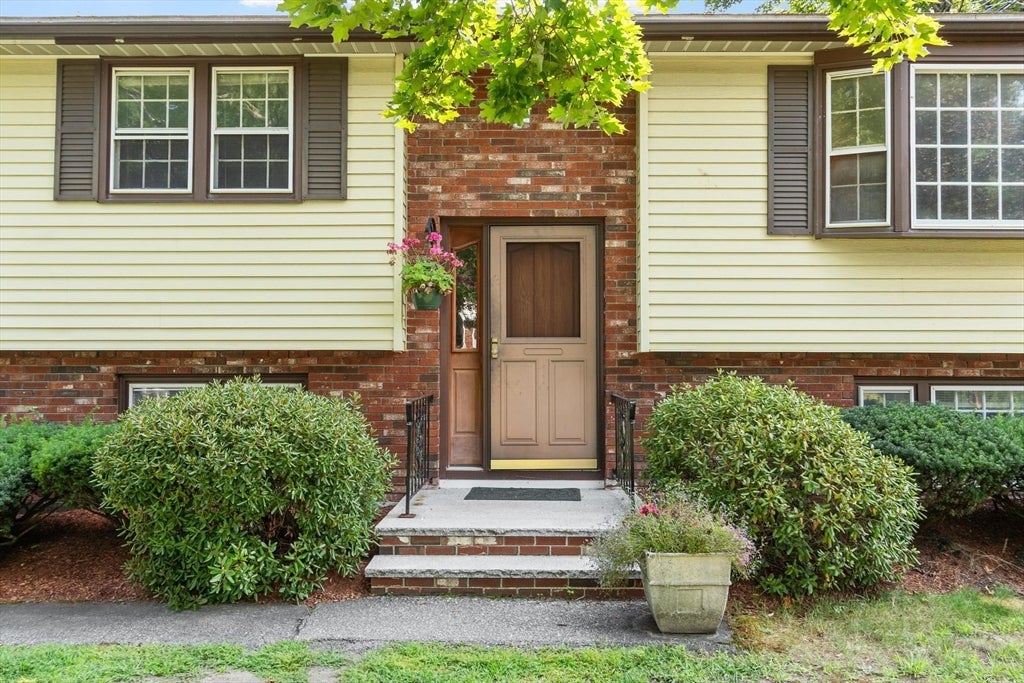 10 Gearty St