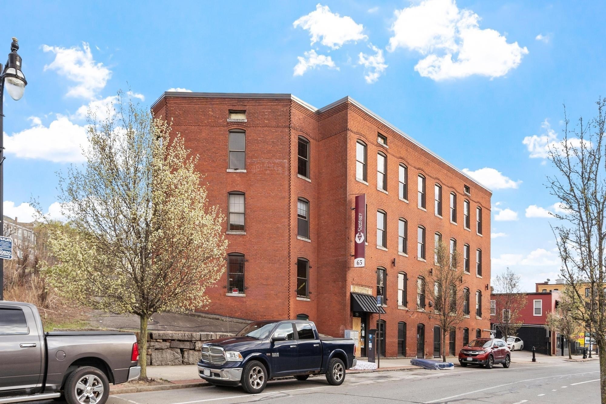 65 Water St