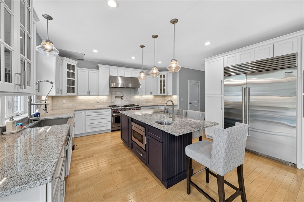 586 Hart St, Dighton, MA Photo #9