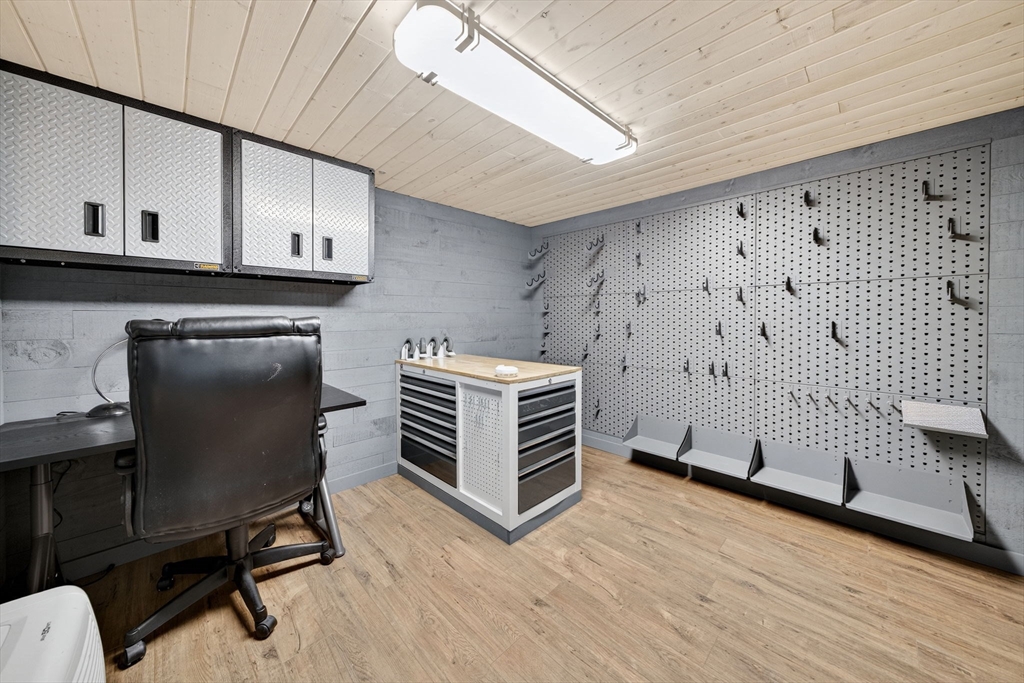 586 Hart St, Dighton, MA Photo #33