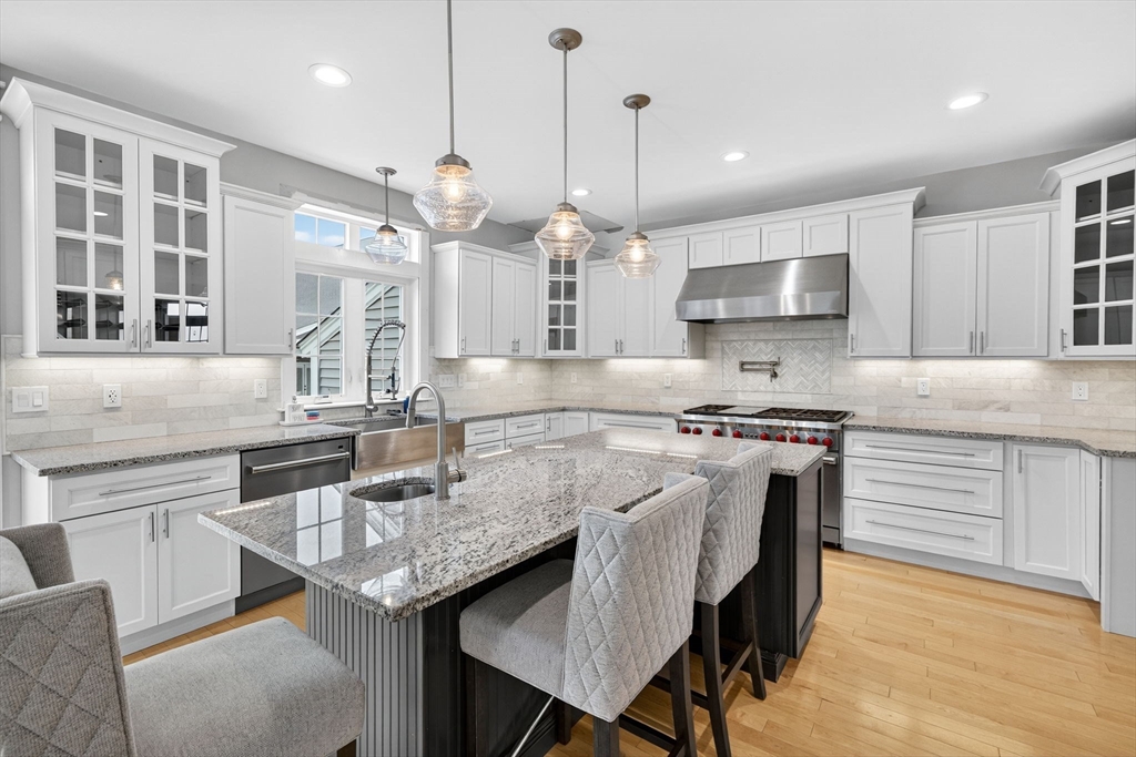 586 Hart St, Dighton, MA Photo #7