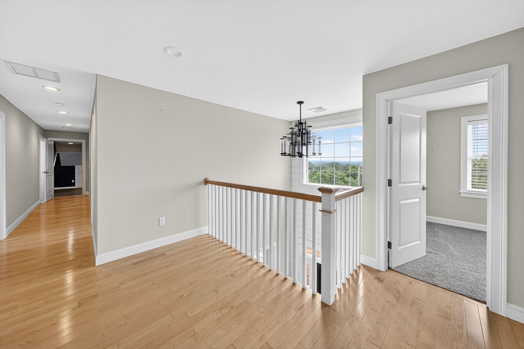 586 Hart St, Dighton, MA Photo #16