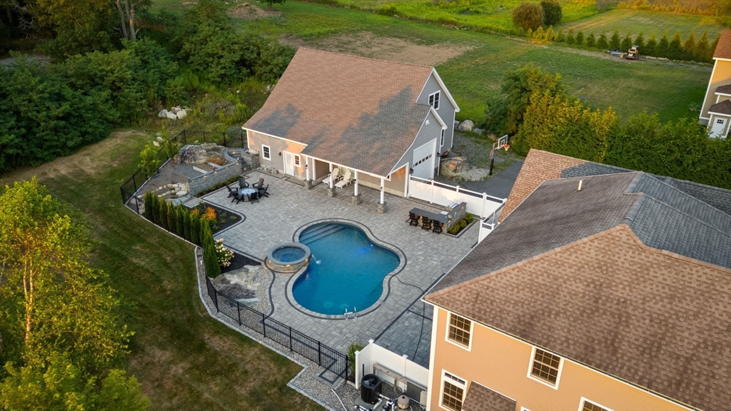 586 Hart St, Dighton, MA Photo #3