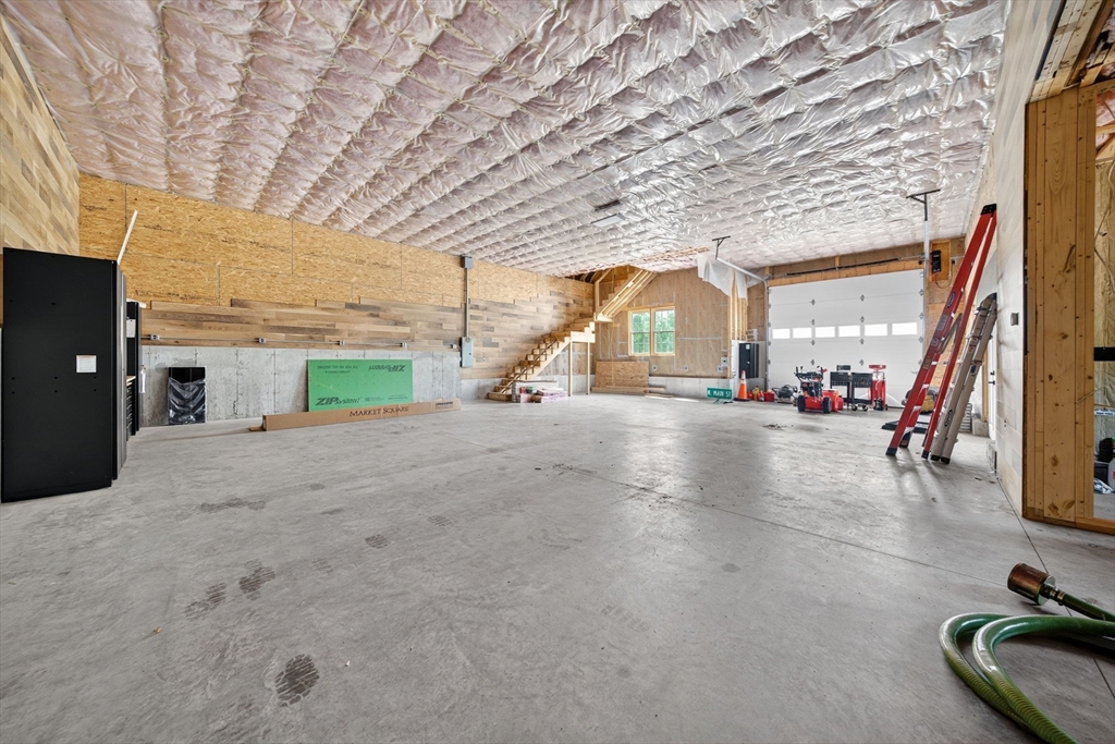 586 Hart St, Dighton, MA Photo #36