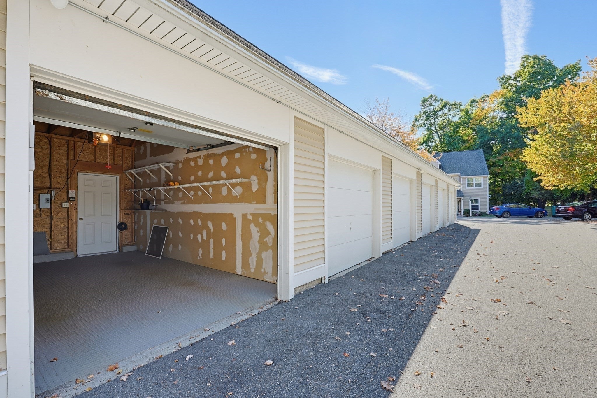 85 Hammond Pl #85, Woburn, MA Photo #32
