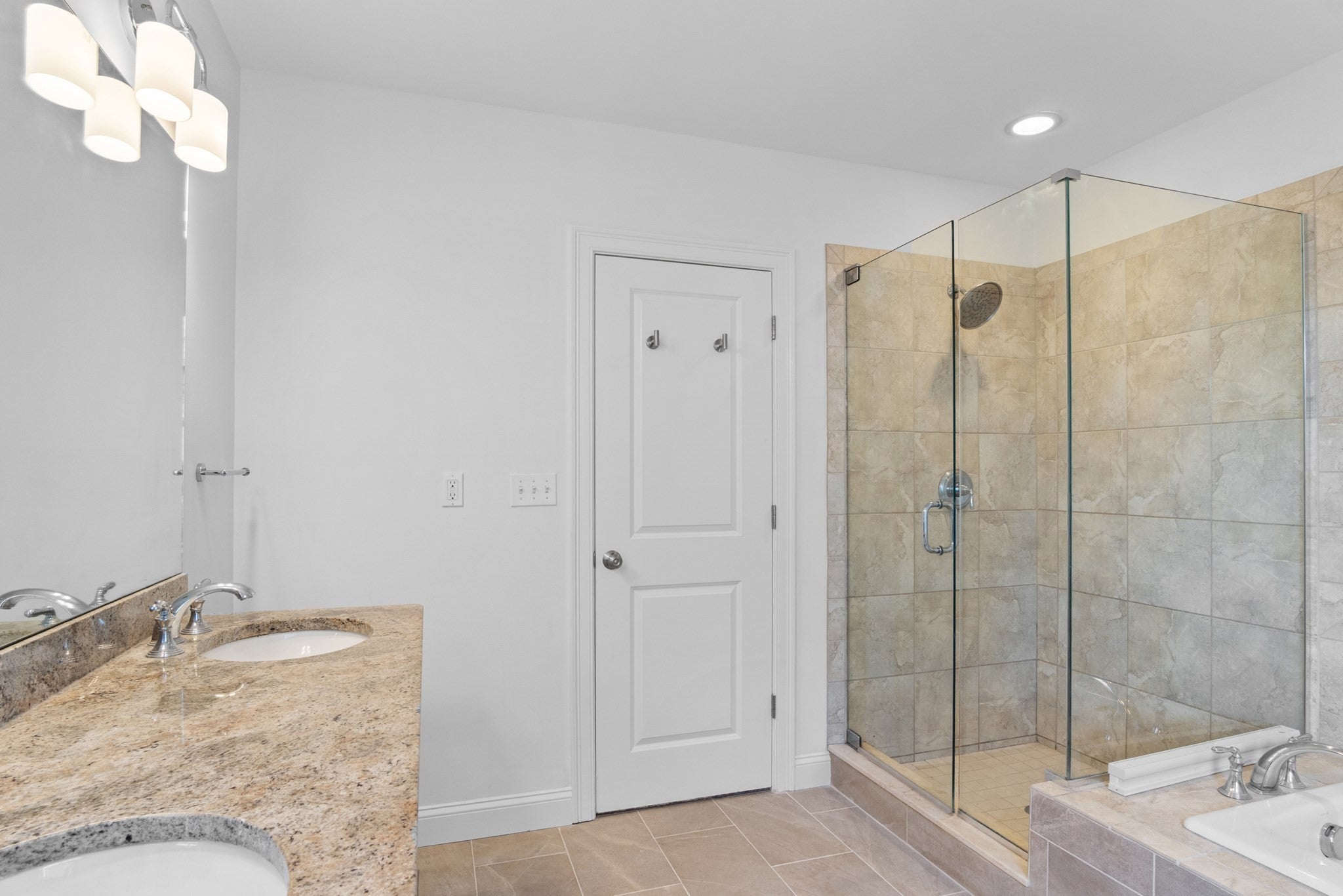 106 Johnson Woods Drive #106, Reading, MA, 106 Johnson Woods Drive #106, Reading, MA Photo #17