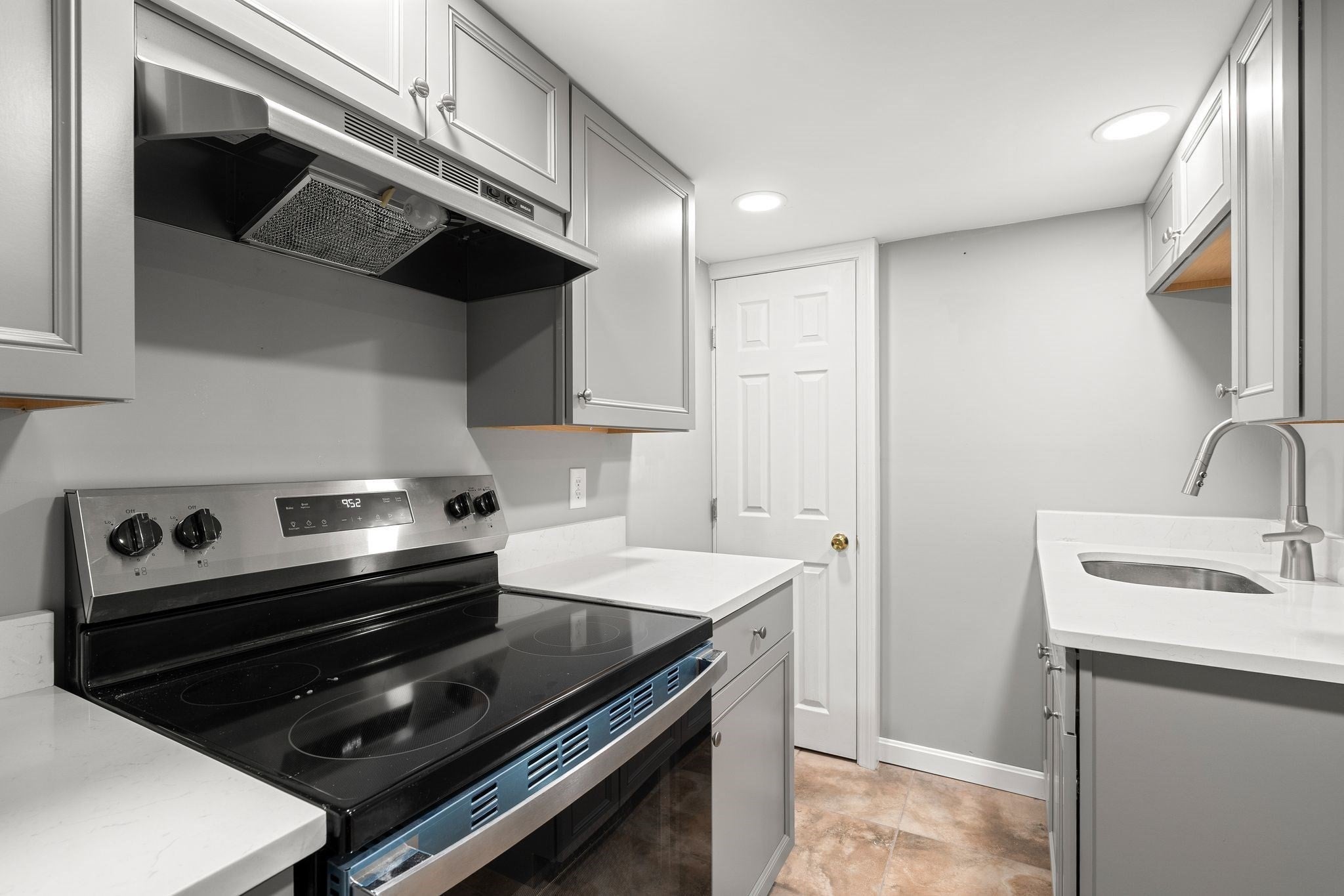 461 Bridge Street, Weymouth, MA, 461 Bridge Street, Weymouth, MA Photo #27