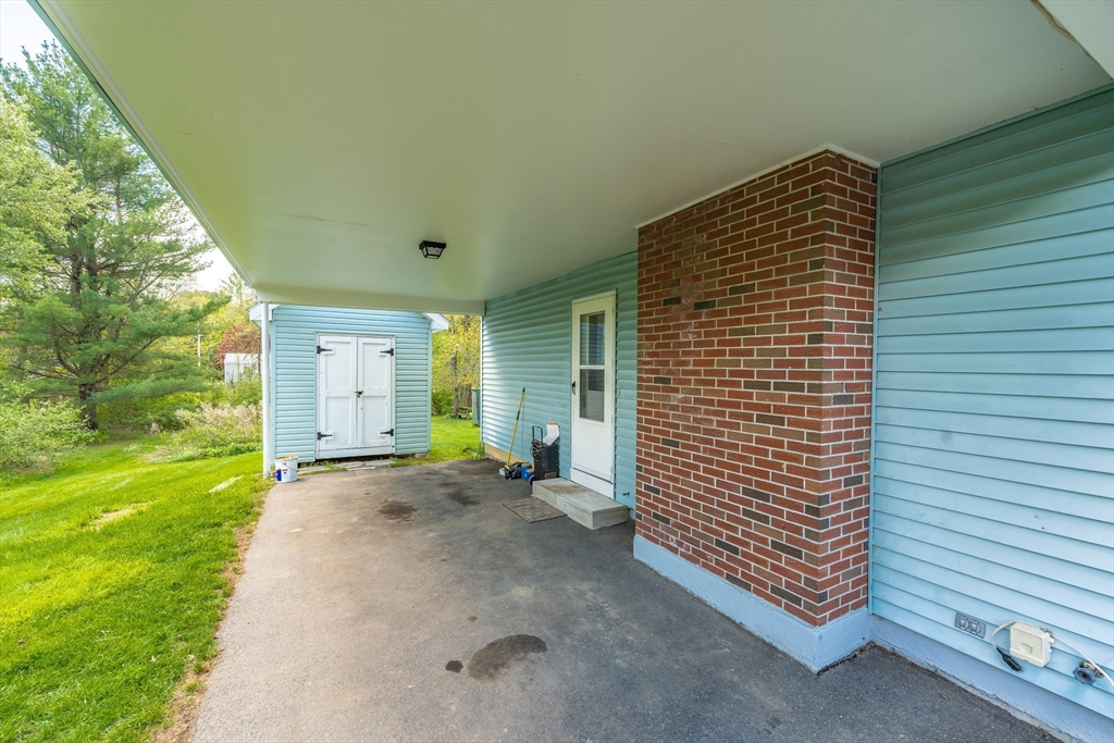 183 Brookside Cir