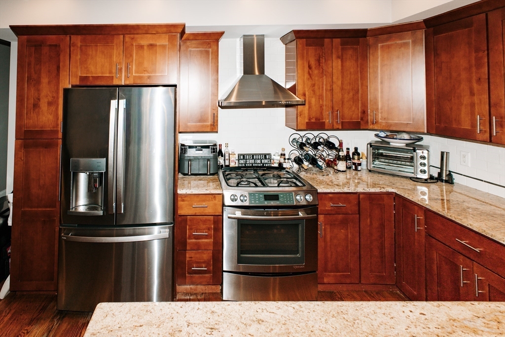 41 Coffey St 4