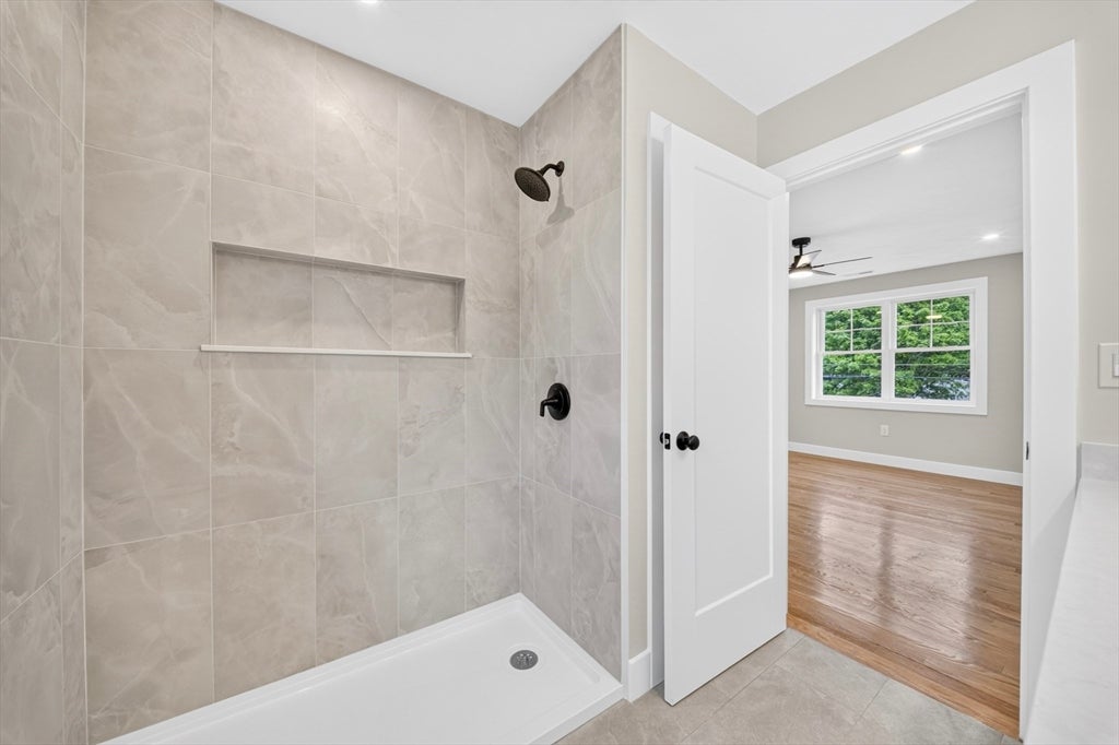 16 Neillian Way #16, Bedford, MA, 16 Neillian Way #16, Bedford, MA Photo #22