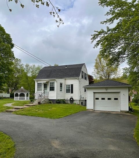 17 Walnut Street Gill MA 01354