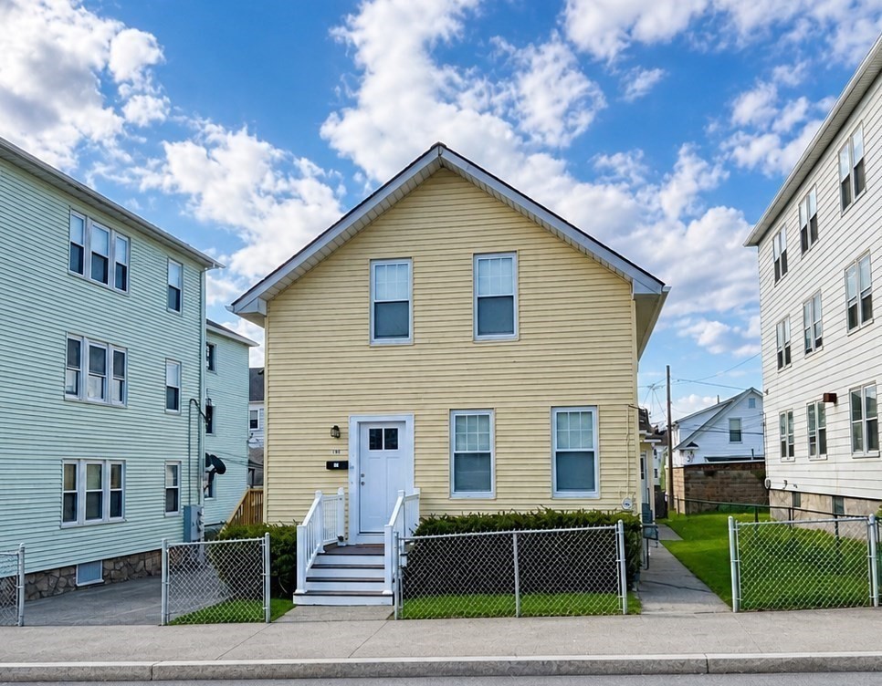 16 Caprera Rd #16, Worcester, MA Photo #2
