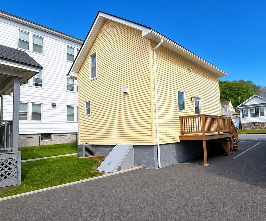 16 Caprera Rd #16, Worcester, MA Photo #4