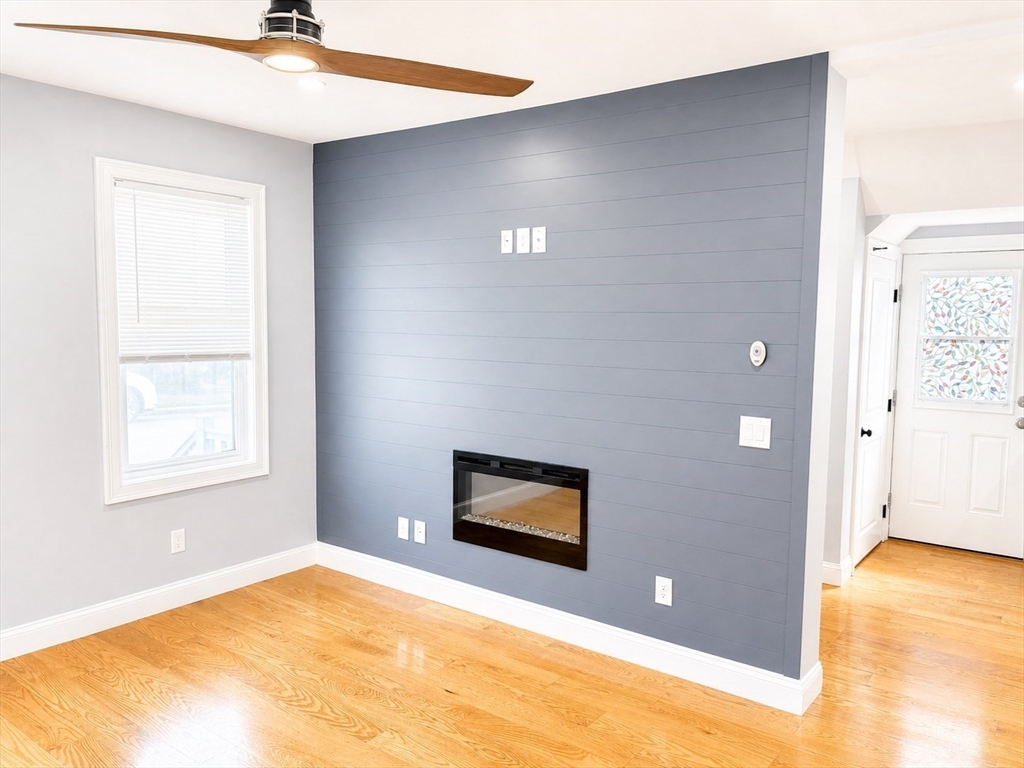 16 Caprera Rd #16, Worcester, MA Photo #13