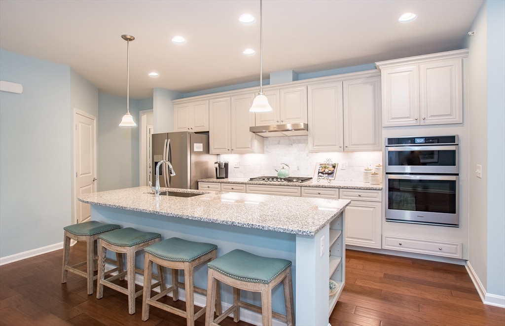 10 Weathervane Drive 20