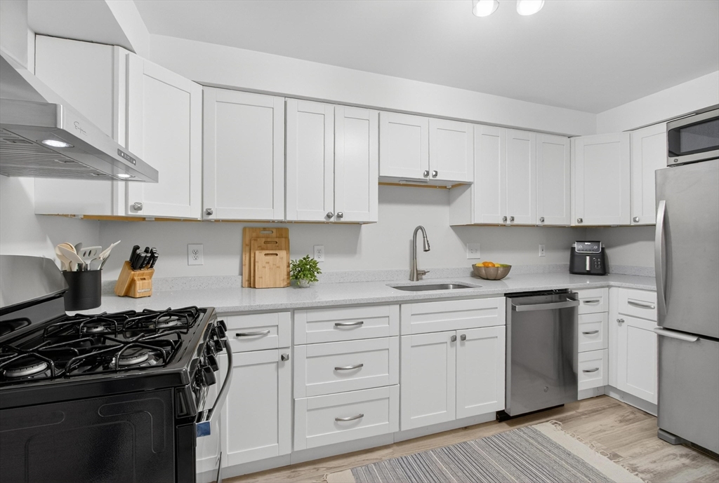 1461 Pawtucket Blvd 4-8