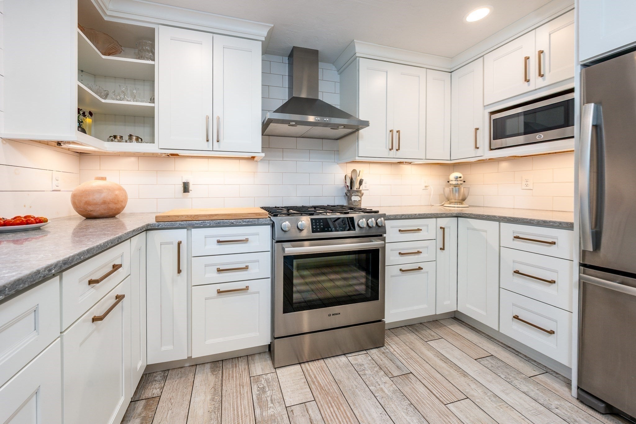 60 Shorewood Dr, Mashpee, MA Photo #7