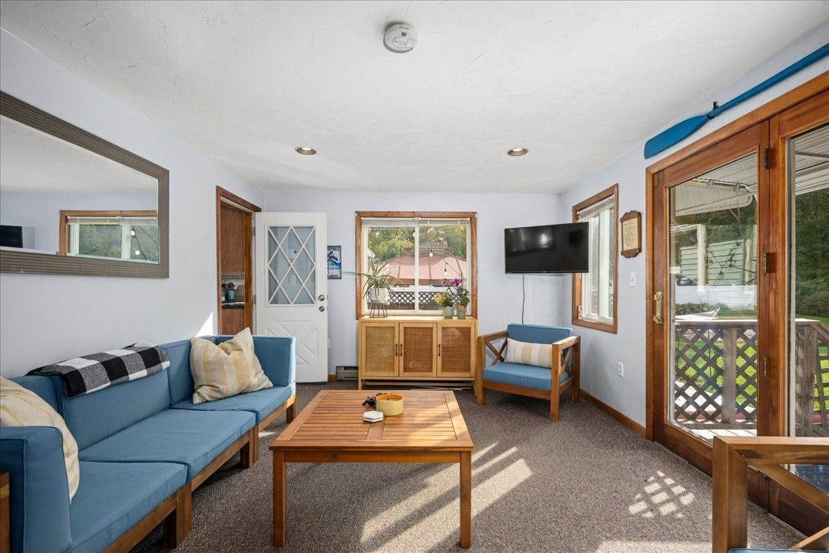 58 Putnam Hill Rd, Sutton, MA, 58 Putnam Hill Rd, Sutton, MA Photo #10