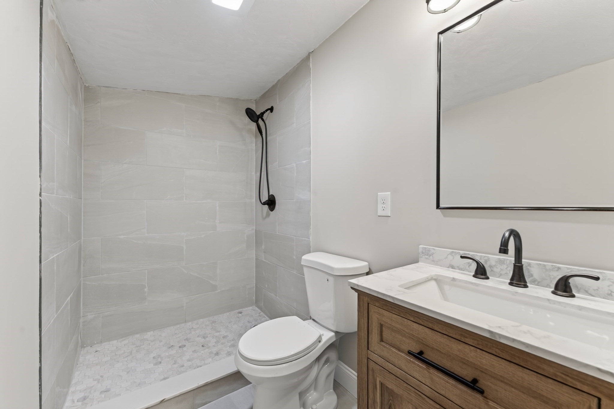 18 Elbridge Rd, Auburn, MA, 18 Elbridge Rd, Auburn, MA Photo #31