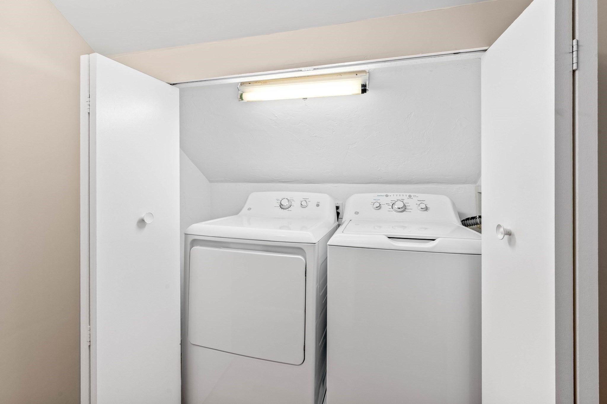 64 Maple St #A, Canton, MA, 64 Maple St #A, Canton, MA Photo #21