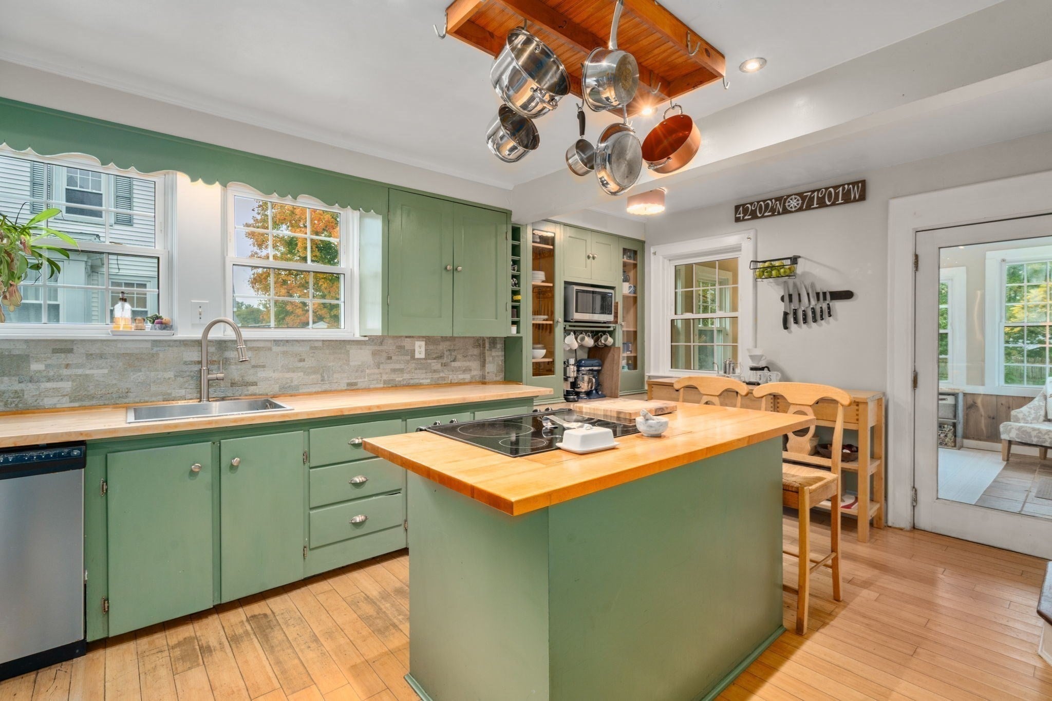 418 Copeland Street, Brockton, MA Photo #11