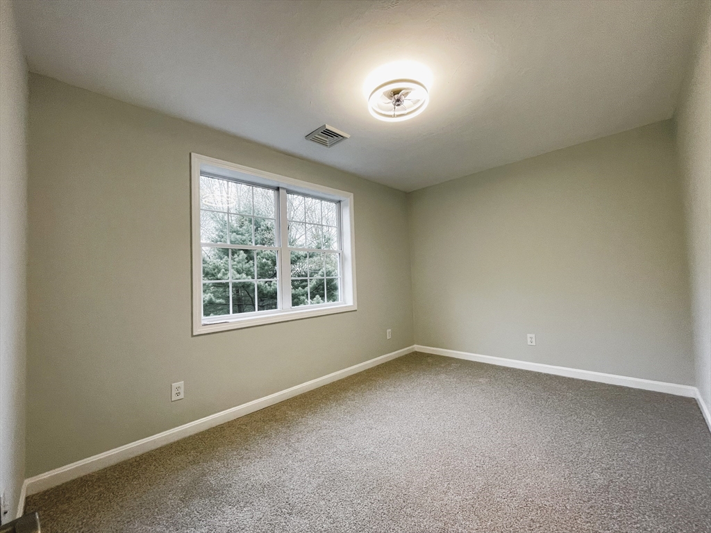 44 New Boston Rd, Dudley, MA Photo #23