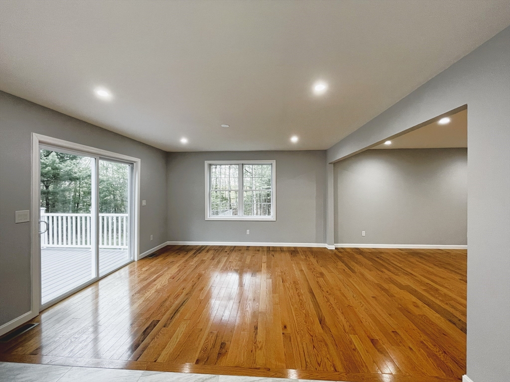 44 New Boston Rd, Dudley, MA Photo #16