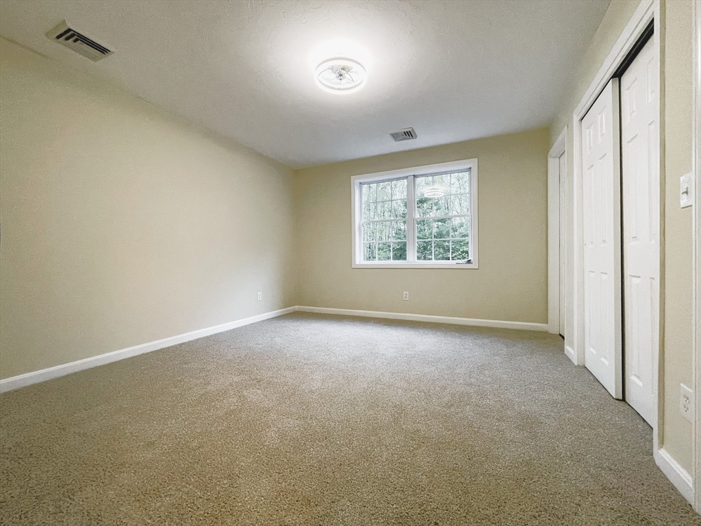 44 New Boston Rd, Dudley, MA Photo #25