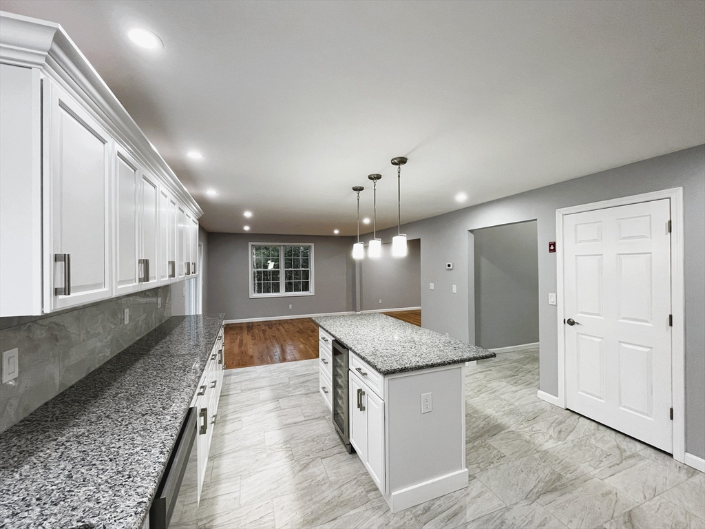 44 New Boston Rd, Dudley, MA Photo #9