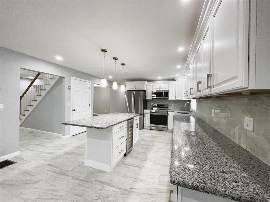 44 New Boston Rd, Dudley, MA Photo #7