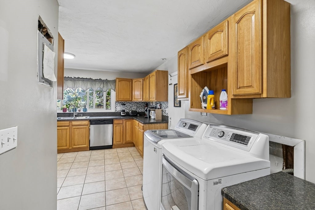 114 Rich St, Gardner, MA Photo #19