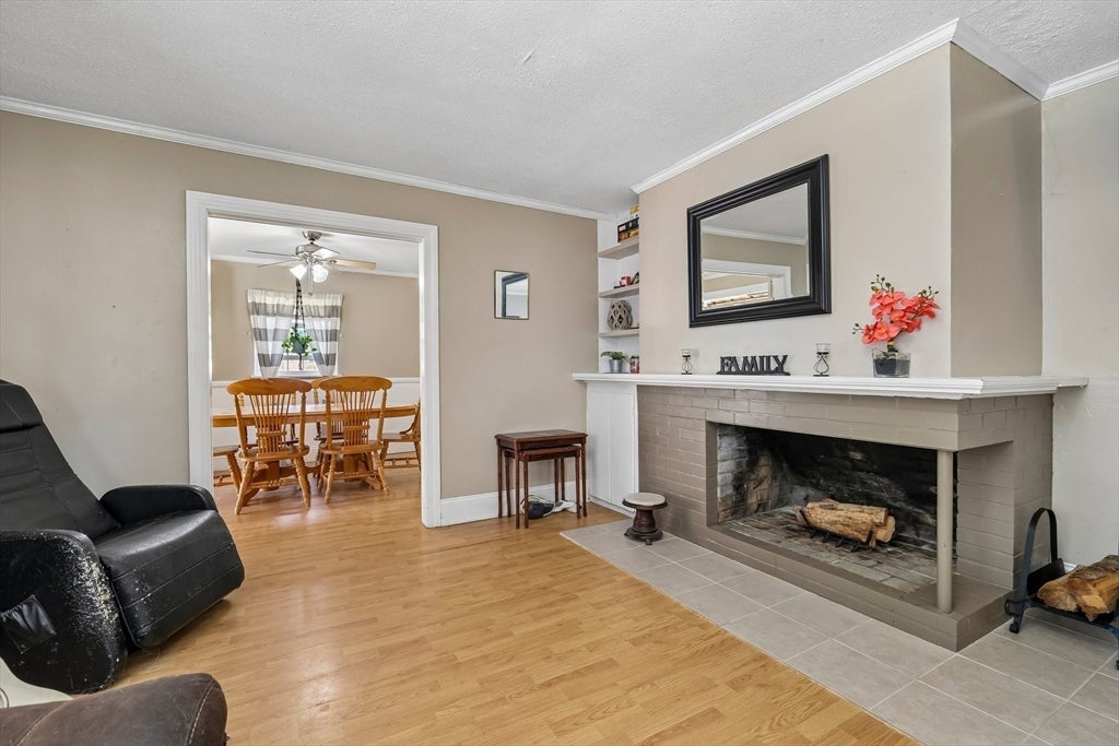 114 Rich St, Gardner, MA Photo #10