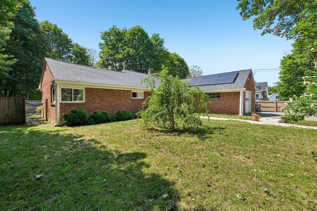 114 Rich St, Gardner, MA Photo #5